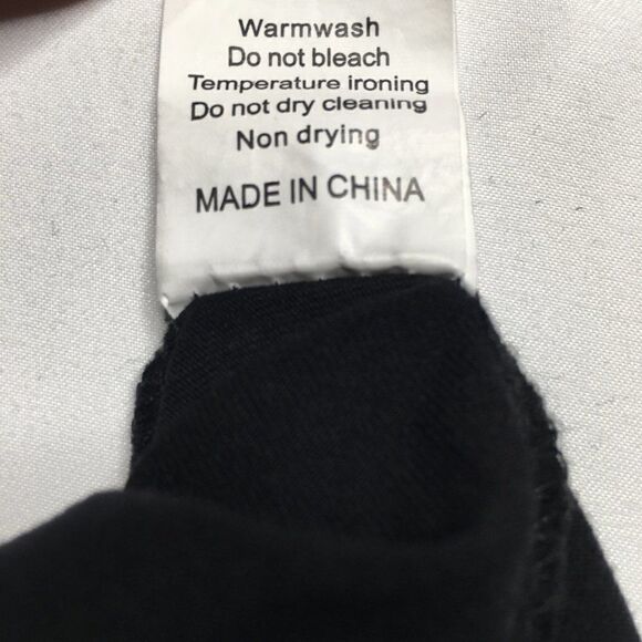 Black tank cropped top - Picture 4 of 5